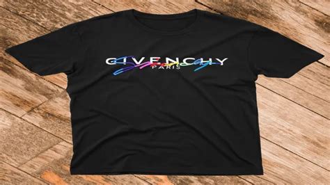 givenchy t shirt schwarz|Givenchy t shirt size chart.